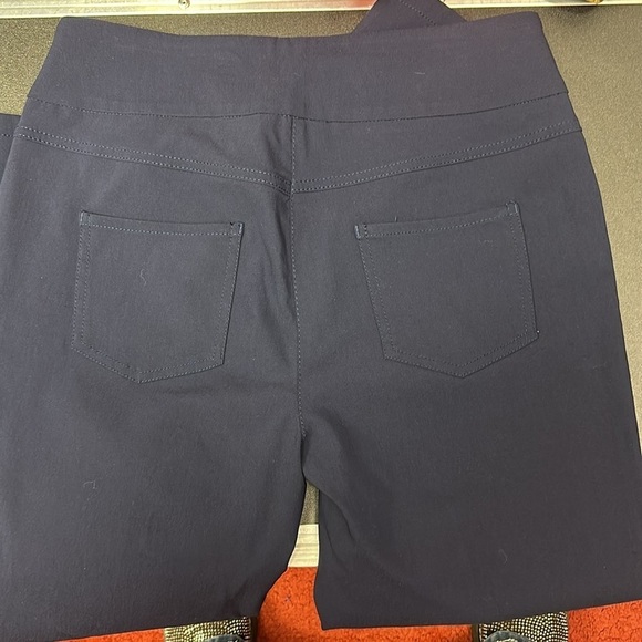 Westbound size 10 short - Picture 2 of 9